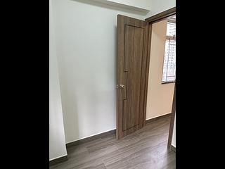 坚尼地城 - 山市街33号 13