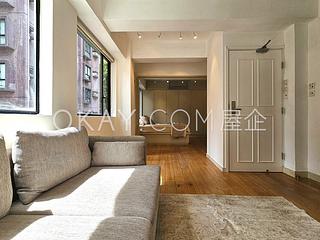 Poho - 43-45, Square Street 04