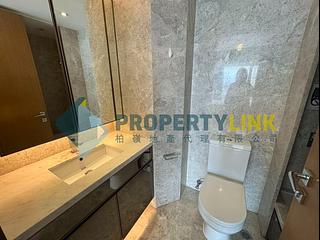 Sai Ying Pun - The Nova 06