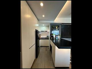 Kennedy Town - Serene Court 04