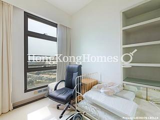 Repulse Bay - Grosvenor Place 10