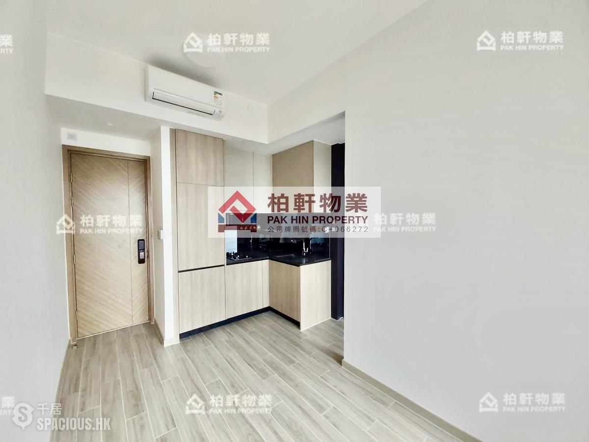 Quarry Bay - Novum East 01