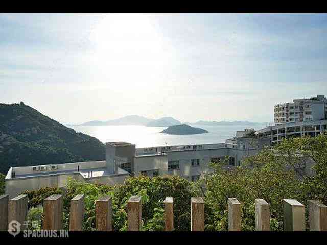 Chung Hom Kok - Hillgrove Block A 14