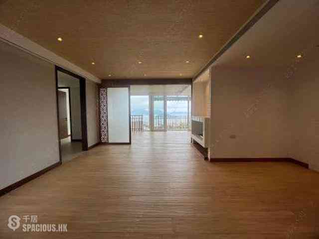 Chung Hom Kok - Hillgrove Block A 08