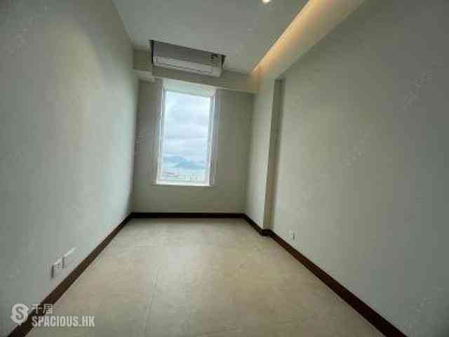Chung Hom Kok - Hillgrove Block A 11