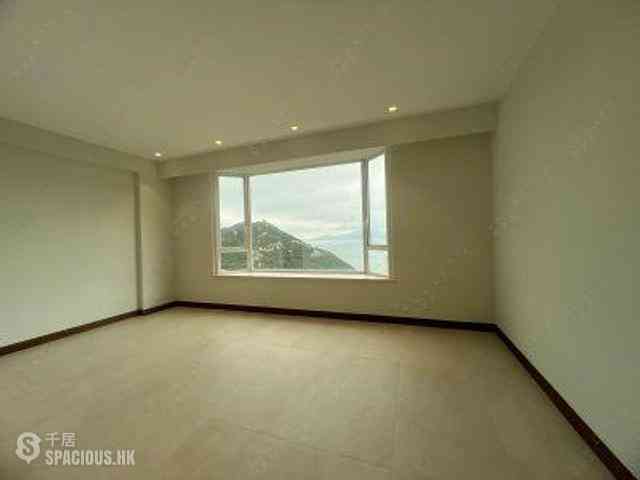 Chung Hom Kok - Hillgrove Block A 12