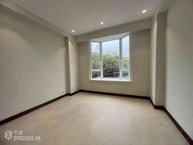 Chung Hom Kok - Hillgrove Block A 26