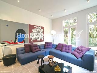 The Peak - Strawberry Hill 04