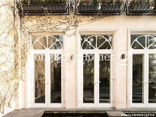 The Peak - Strawberry Hill 11