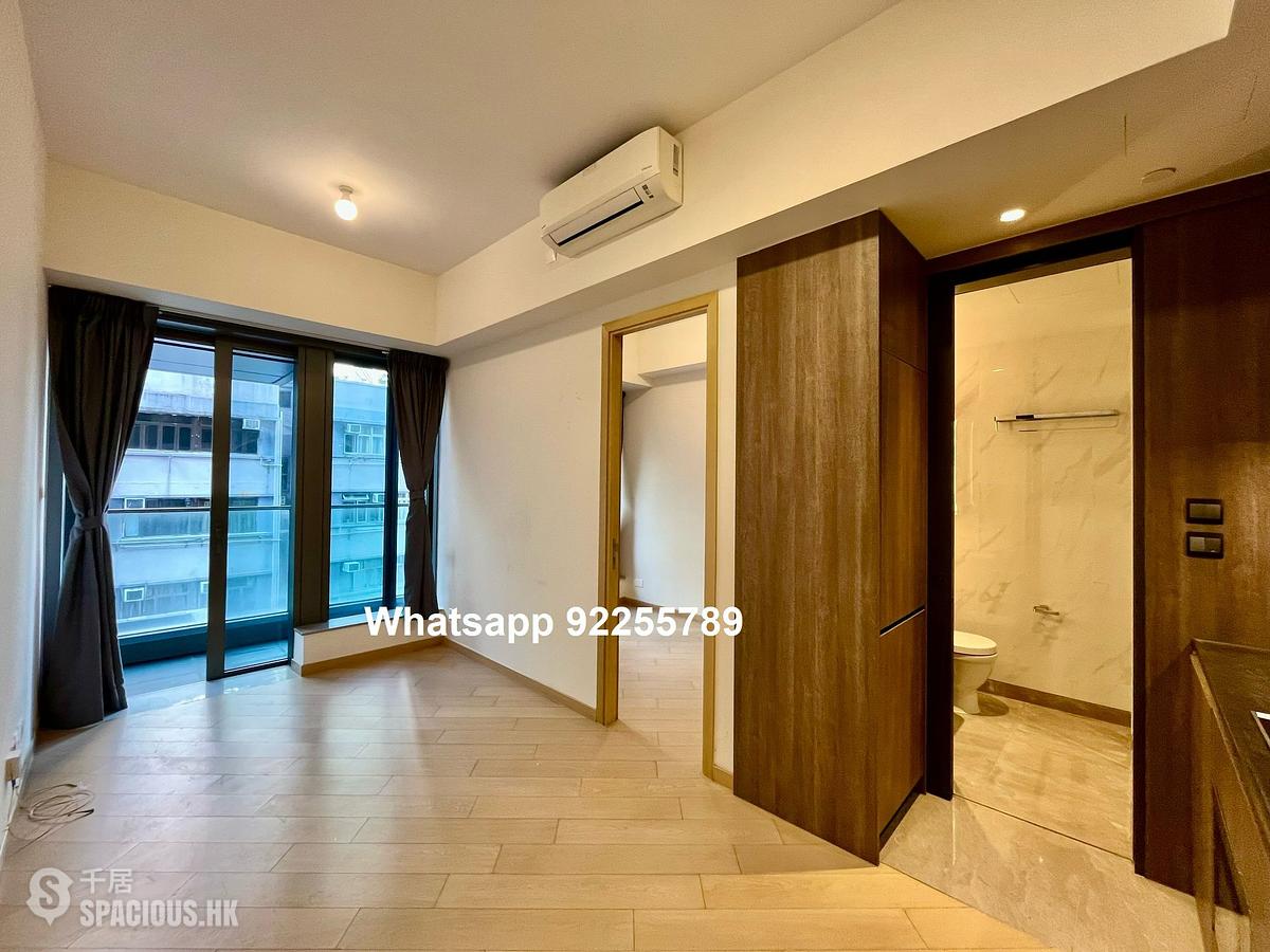 Shek Tong Tsui - Novum West 01