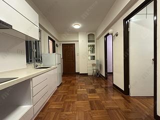 Wan Chai - Ying Lee Mansion 02
