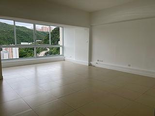 Stubbs Road - Bellevue Court 02