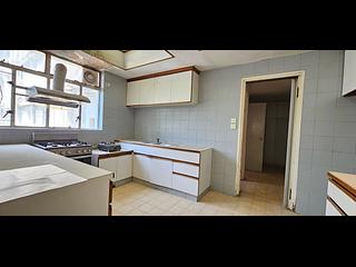 Mid Levels Central - Borrett Mansions 07