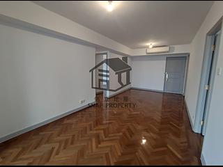 Mid Levels Central - 62B, Robinson Road 04