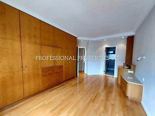 Mid Levels Central - The Grand Panorama Block 4 03
