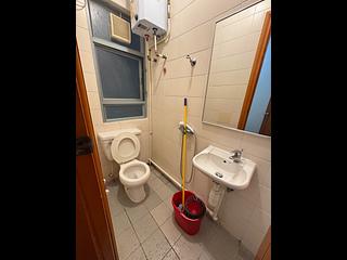 Tung Chung - Tung Chung Crescent Phase 2 Block 8 06
