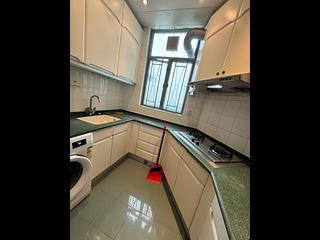 Tung Chung - Tung Chung Crescent Phase 2 Block 8 07