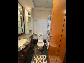Tung Chung - Tung Chung Crescent Phase 2 Block 8 12