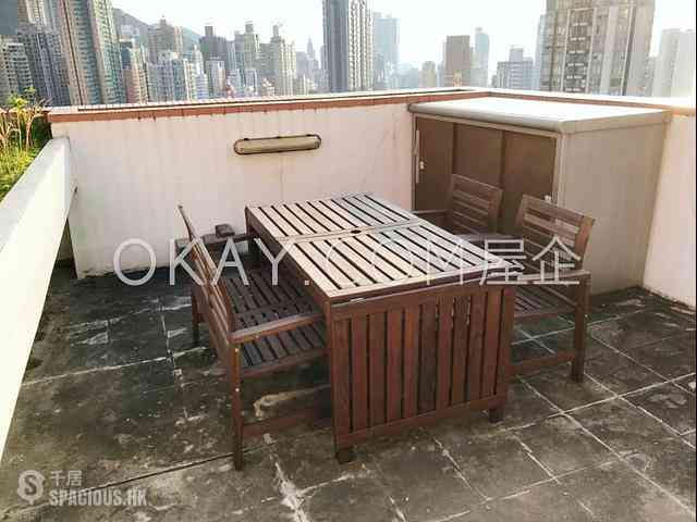 Sheung Wan - Queen's Terrace Block 2 04
