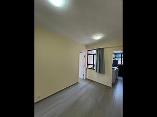 Sai Ying Pun - Flora Court 03