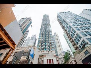 Wan Chai - The Avenue 02