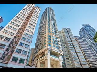 Wan Chai - The Avenue 06