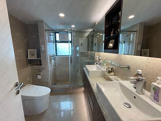 Mid Levels West - 80 Robinson Road 06