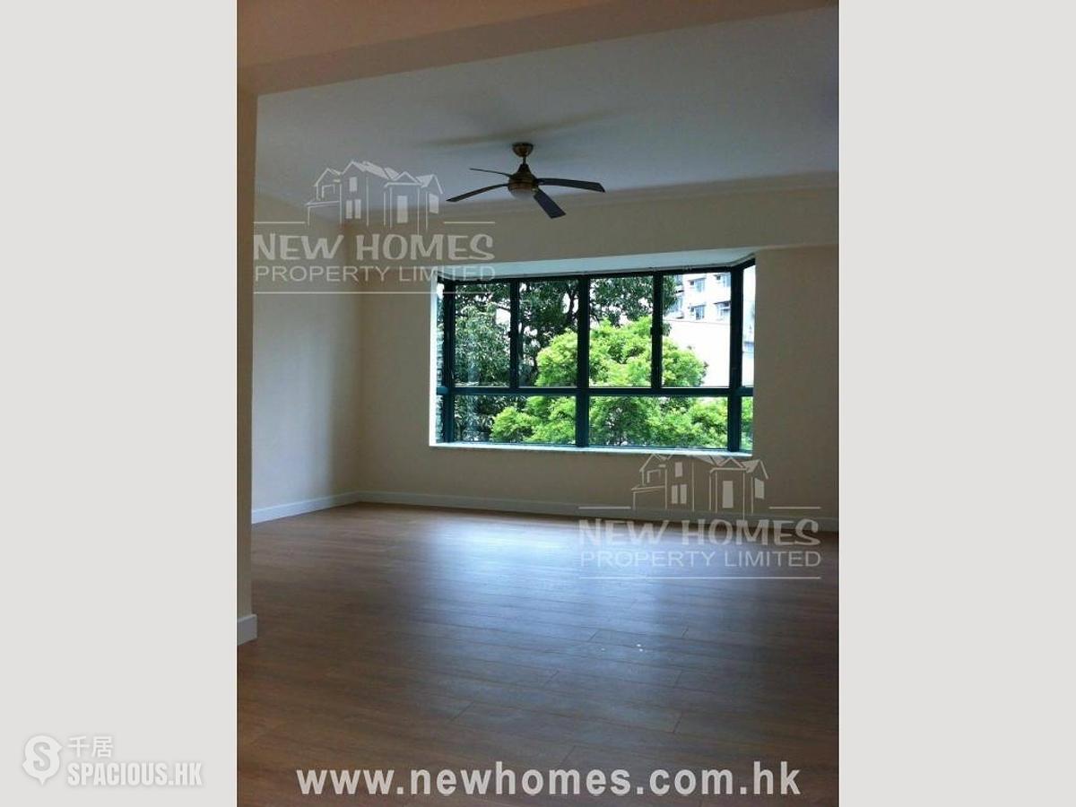 Tai Hang - Carnation Court 01