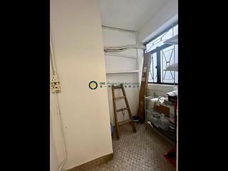 Mid Levels West - Hing Wah Mansion 06