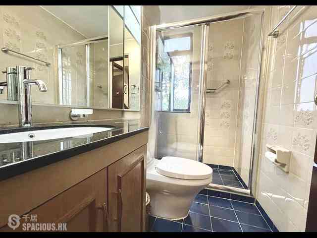 Causeway Bay - Fontana Gardens Block 11-12 07