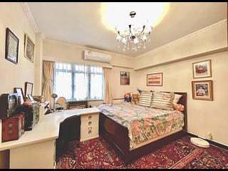 Causeway Bay - Fontana Gardens Block 11-12 08