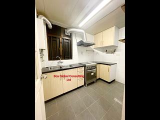 Mid Levels West - Hing Wah Mansion Block A 05