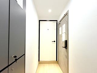 Soho - 24, Elgin Street 19