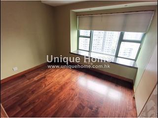 Mid Levels West - 80 Robinson Road 09