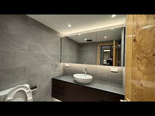 Wan Chai - Convention Plaza Apartments 06