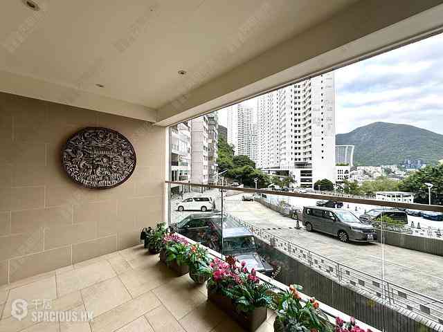Repulse Bay - Repulse Bay Garden Block 6 07
