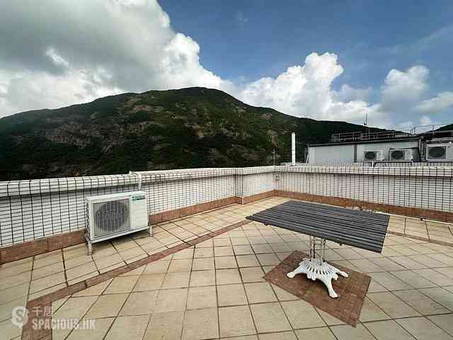 Repulse Bay - South Bay Garden Block C 02