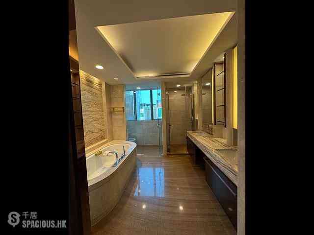 Yuen Long - Park Villa 24