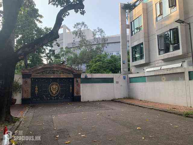 Yau Yat Chuen - Conwell Villa 02
