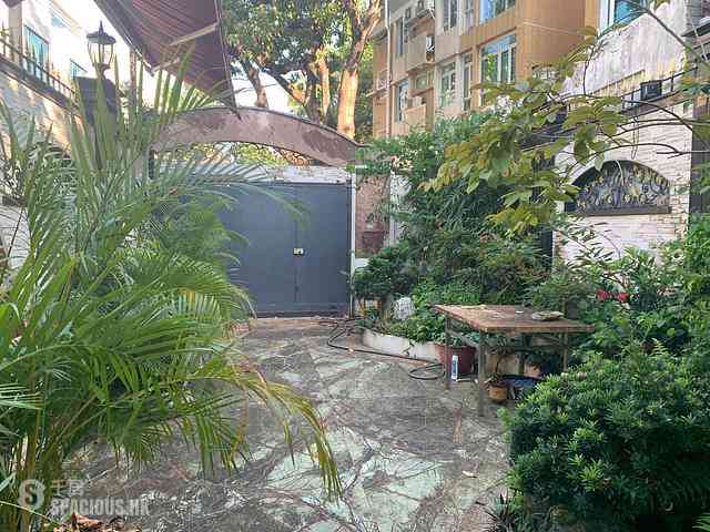 Yau Yat Chuen - Conwell Villa 03