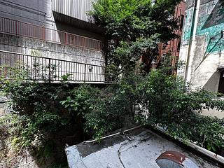 Sheung Wan - 168-170, Queen's Road West 11
