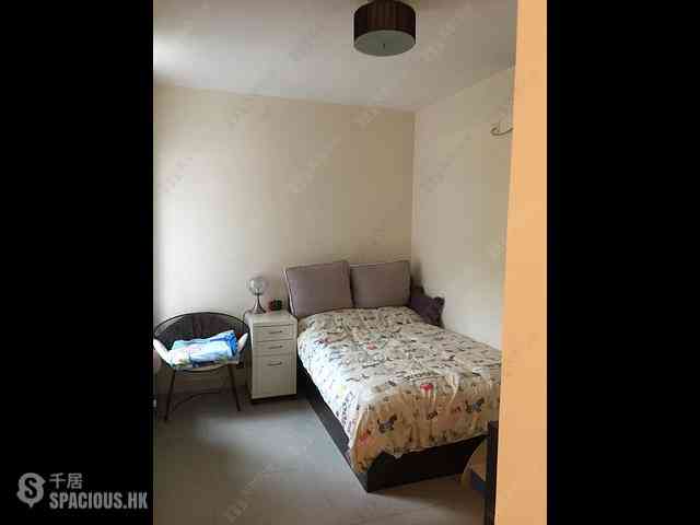 Tsuen Wan - Discovery Park Phase 2 Block 6 04