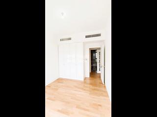 Mid Levels Central - Aigburth 06