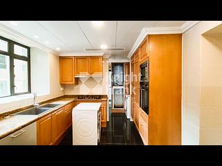 Mid Levels Central - Aigburth 08