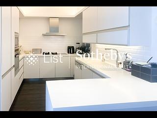 Pok Fu Lam - Bisney Terrace 07