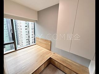 Sai Ying Pun - Bohemian House 04