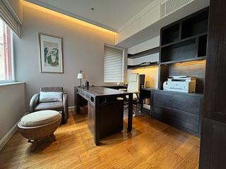 Mid Levels Central - South Garden Mansion 06