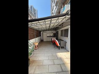 Sai Ying Pun - Tung Cheung Building 02