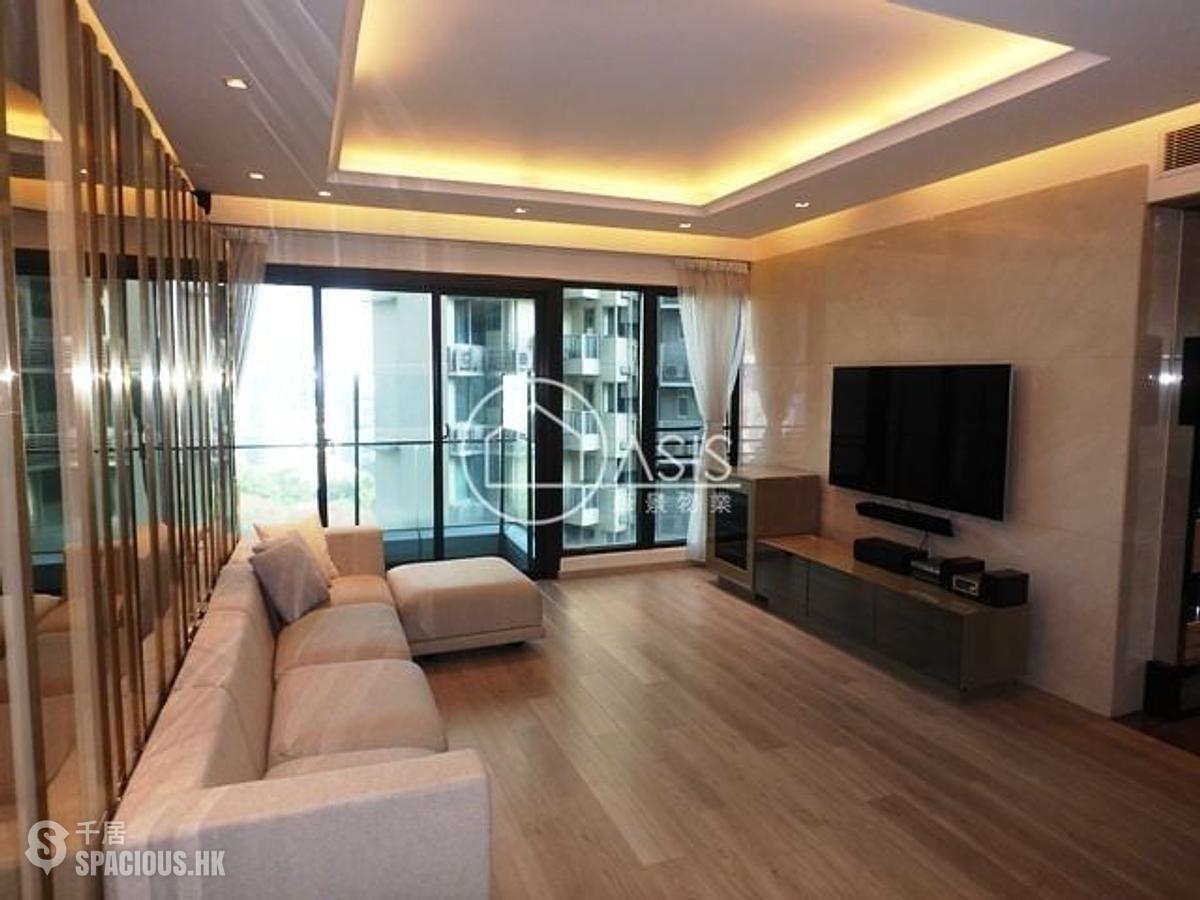 Mid Levels Central - 11, Macdonnell Road 01