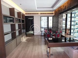 Mid Levels Central - 11, Macdonnell Road 02